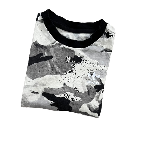 SOLD - Adidas All-Over Camouflage Graphic Originals Logo T-Shirt 'Camo' Size 6 - Picture 9 of 9